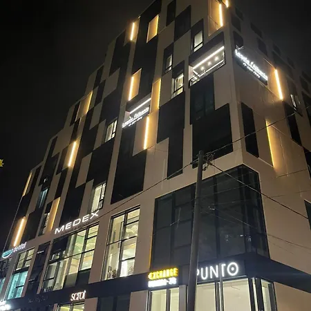 Boho Apartment, Center